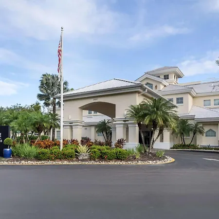 Hilton Vacation Club Cypress Pointe Orlando Hotel